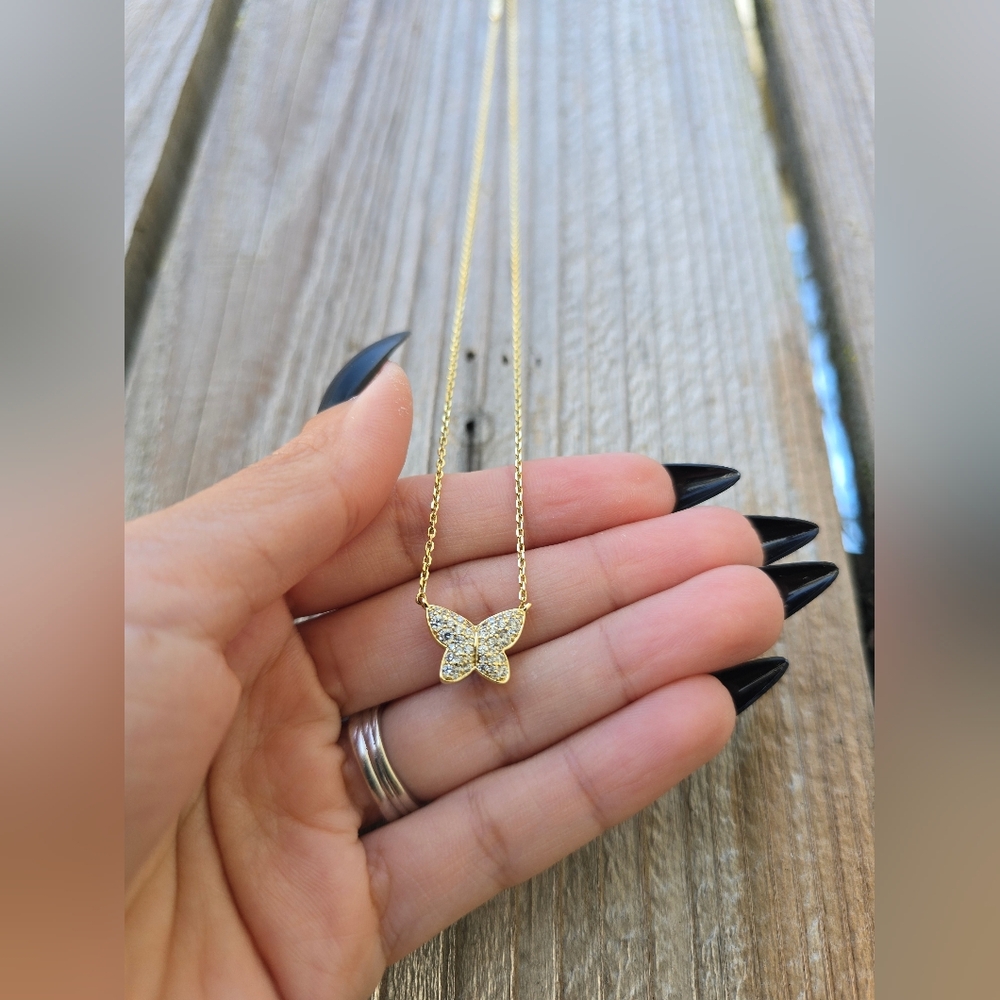 Kendra Scott Butterfly Pendant Necklace